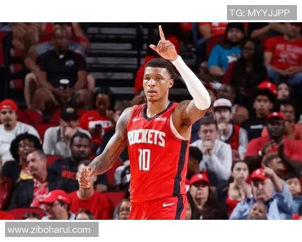 2项数据联盟垫底，火箭队战术太奇怪!双塔建功，前场篮板极要害